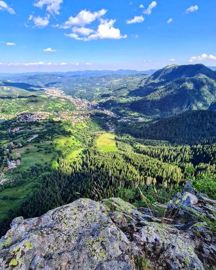"Моето Любимо Място", Смолянски Езера - "My Favorite Place", Smolyan Lakes ภายนอก รูปภาพ